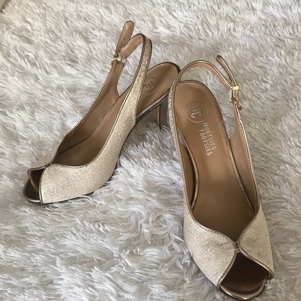 Sparkly Elegant Gold Heels